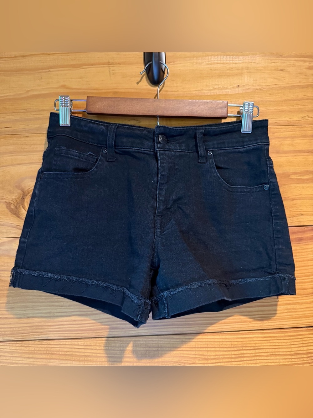 Harper Heritage Mid Rise Stretch Denim Jean Shorts 26 Black Cuffed Raw Hem